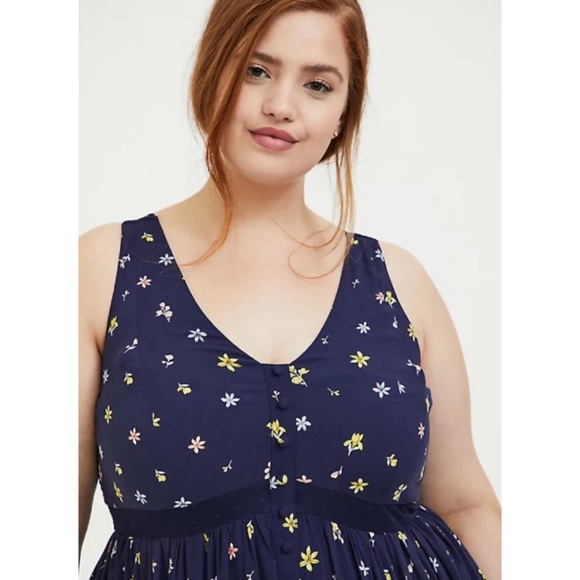 🆕 Navy Mixed Floral Challis Button Maxi Dress 2 2X 18 20 NWT Torrid New! - Picture 2 of 7